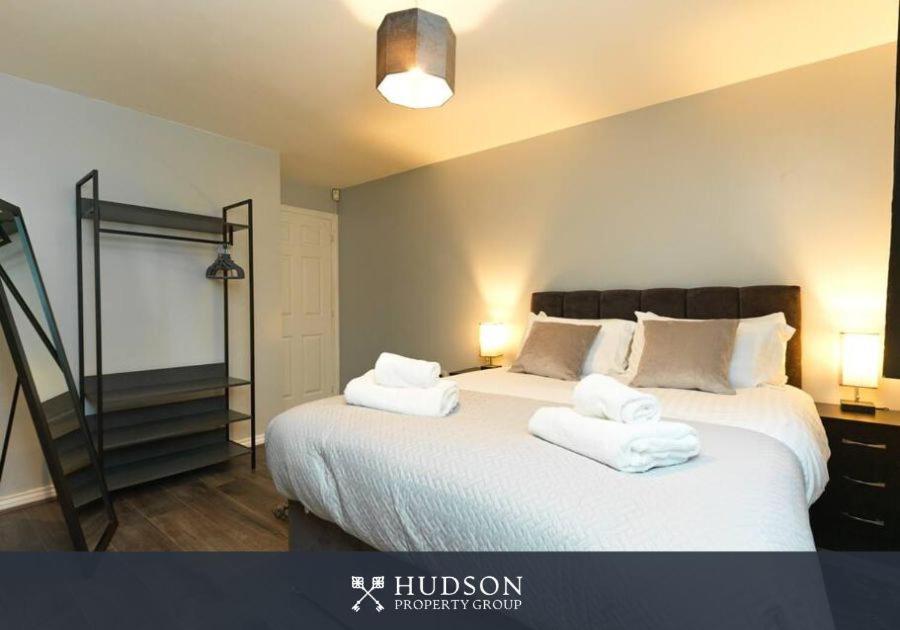 Telford 2-Bedroom Apartment Eksteriør bilde